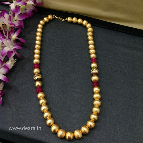 Graceful Golden Beads Necklace