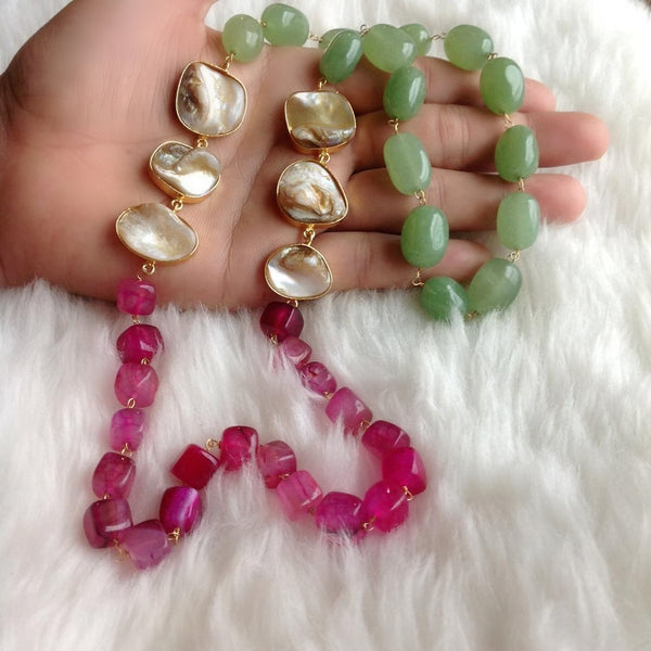Wondrous MOP in Pink and Green Necklace Set