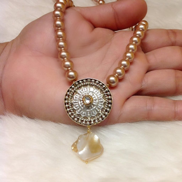 Medallion Pendant in Cream Rose and Mother of Pearls Necklace Set