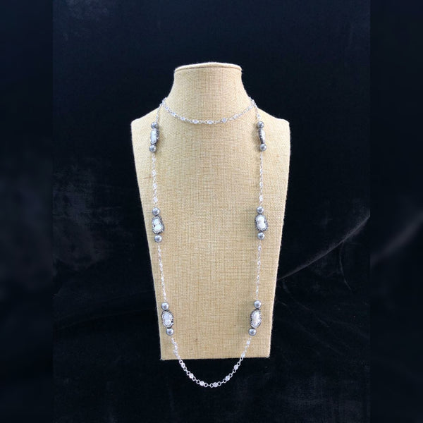 Glorious Silvery Shell Pearls Necklace