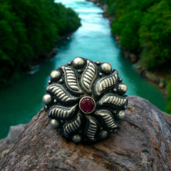 Symphonical Waves of Silver Ring