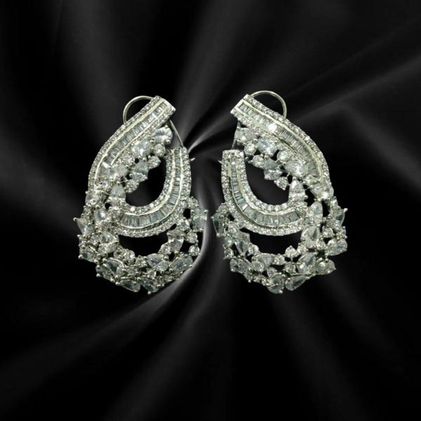 Gorgeous Charismatic Crystal Stud Earrings