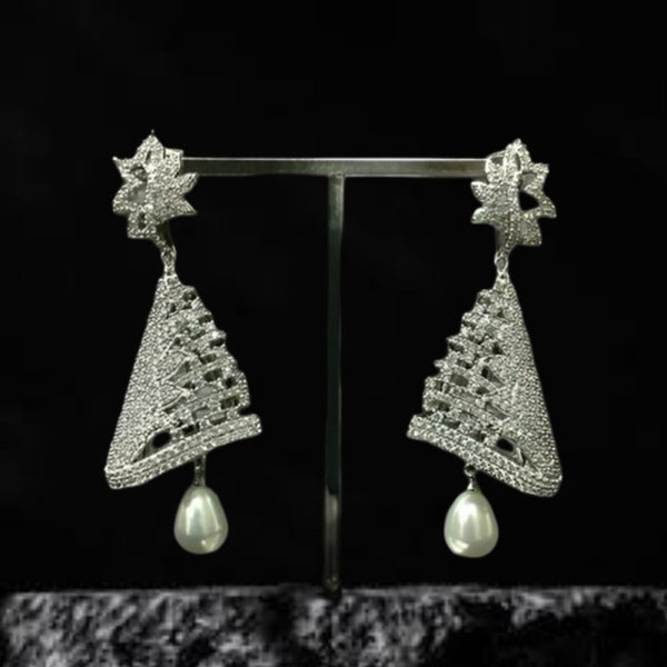 Dainty duchess Long Earrings