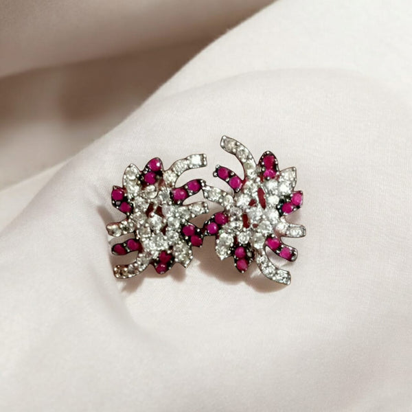 Luminent Shades of Magenta with Zircon Studded Pendant Necklace Set
