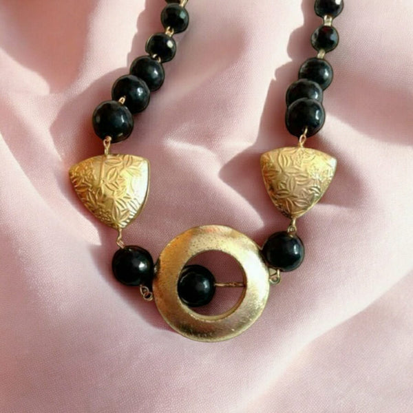 Bold Black Agates with Golden Circle Necklace