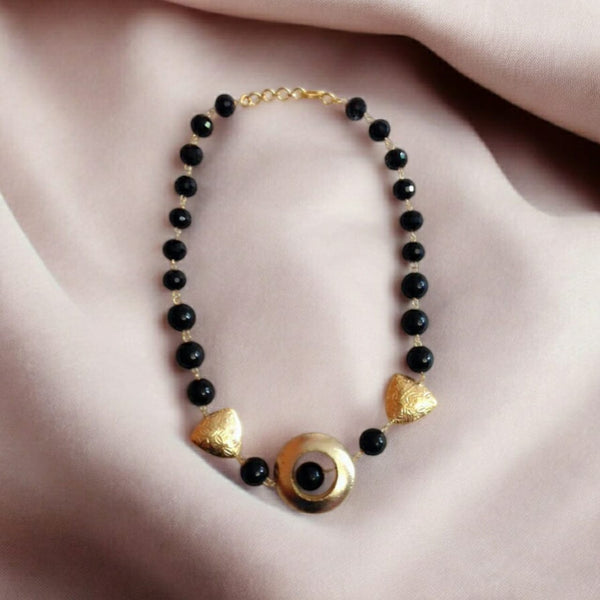 Bold Black Agates with Golden Circle Necklace