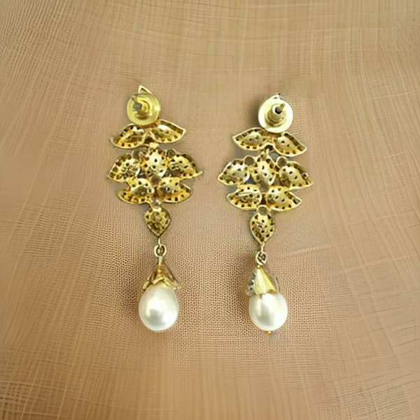 White and Gold Tripartite Pearl Dangler Earrings