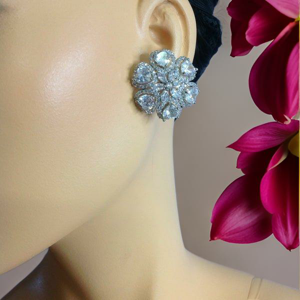 Beautiful Floweret Crystal Stud Earrings