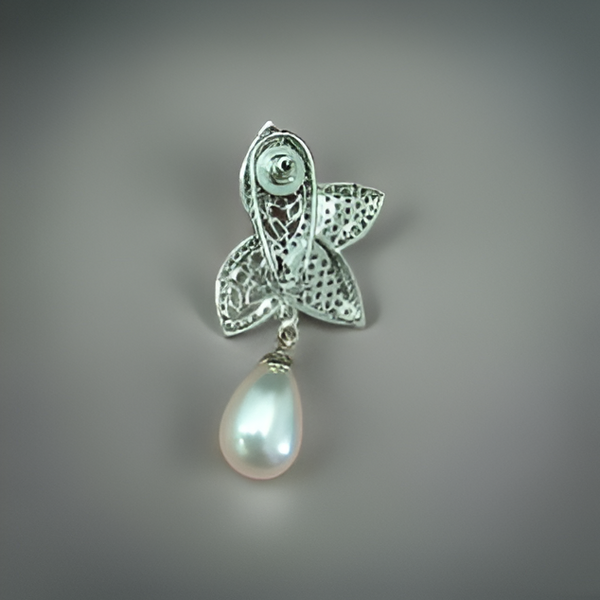 Magnificent Butterfly Crystal And Pearls Damsel Drop Earrings
