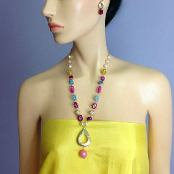 Amazement with Enamel Beads and Gemstone Necklace Set