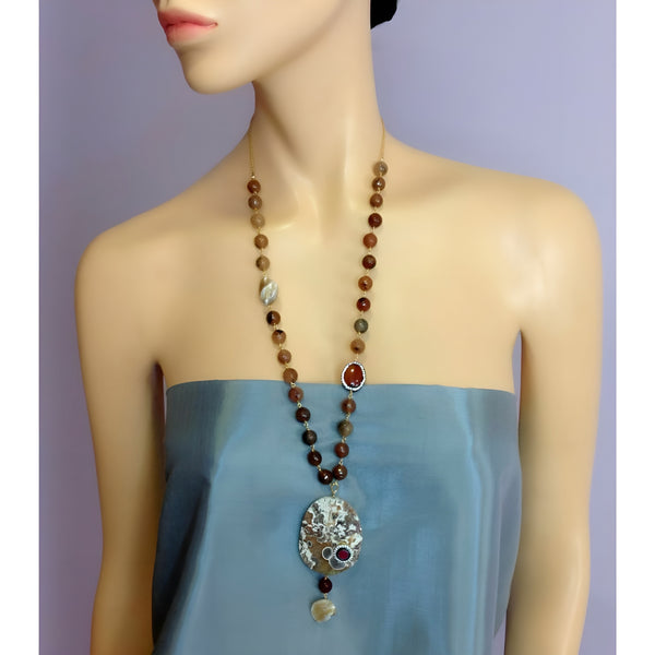 Eminent Hues of Caramel Brown with Statement Pendant Necklace