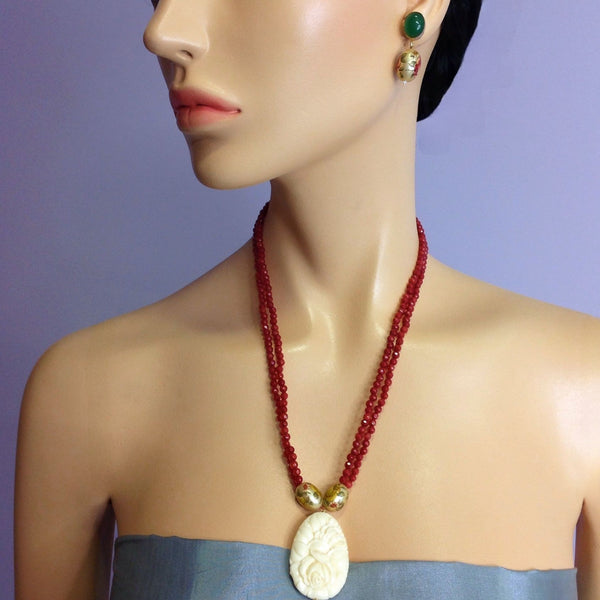 Carnelian Hand-painted Carved Necklace Set