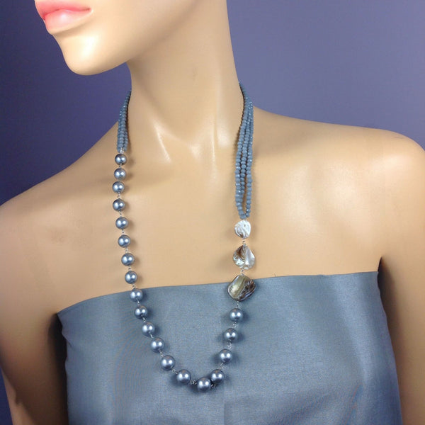 Groovy Grey Mother of Pearls Necklace