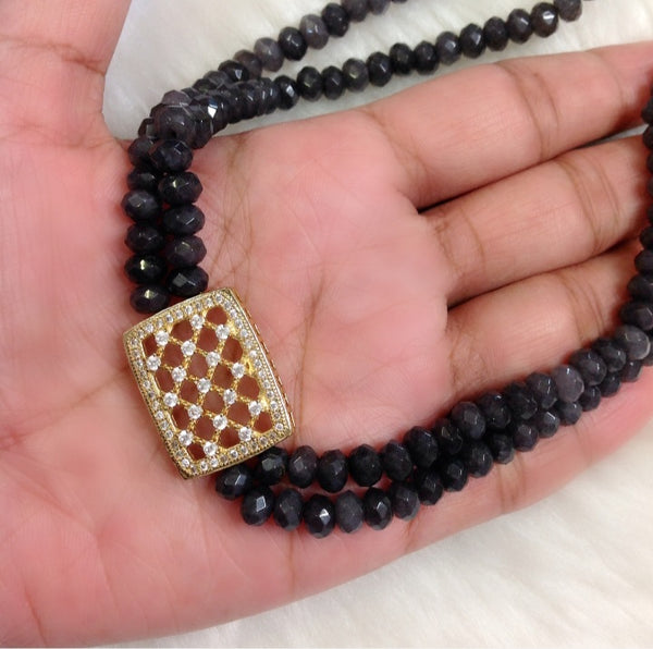 Splendid Slate Black with Lovely Pendant Choker Necklace