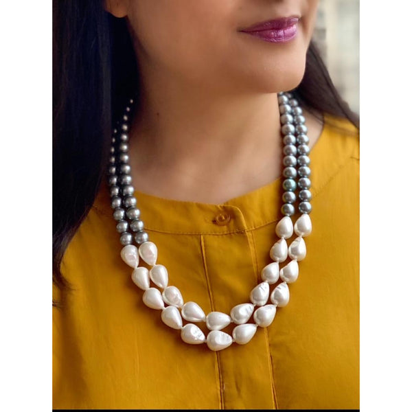 Droplets of Serene White and Silver Pearls Necklace