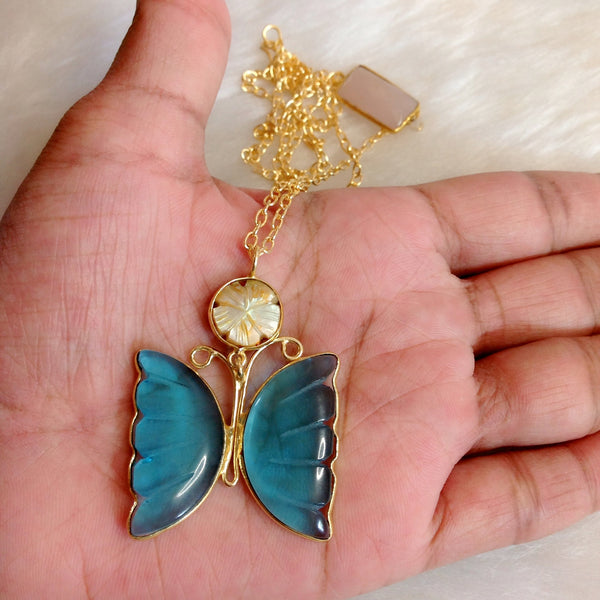 Flickering Turquoise Butterfly Pendant Gemstone Chain Necklace