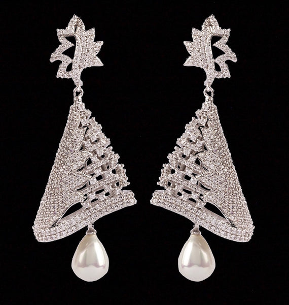 Dainty duchess Long Earrings