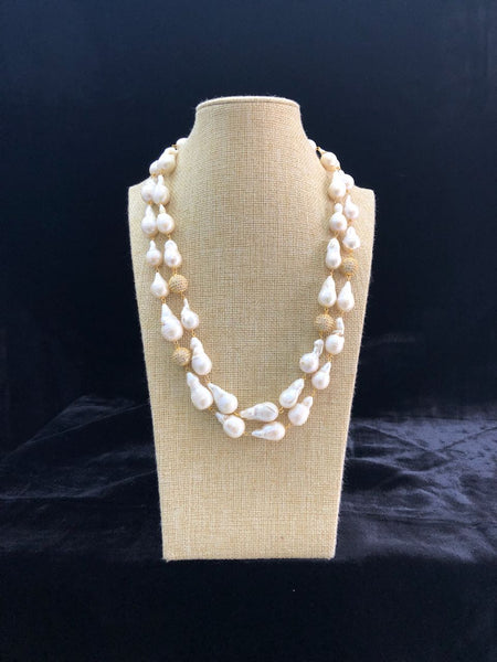 Dazzling Baroques Necklace