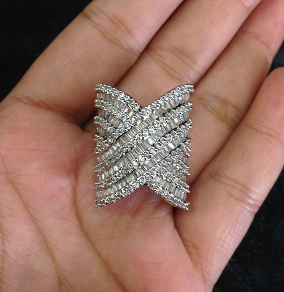 Adorable Zigzag Crystal Ring