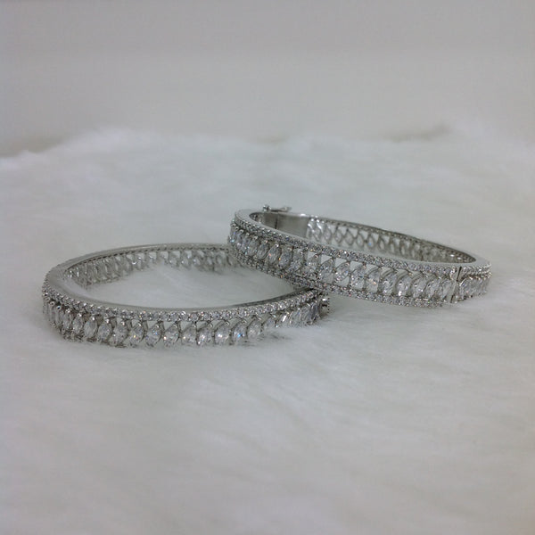 Graceful Droplets of Crystal Bracelet
