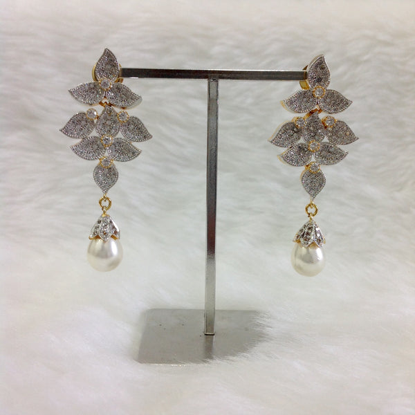 White and Gold Tripartite Pearl Dangler Earrings