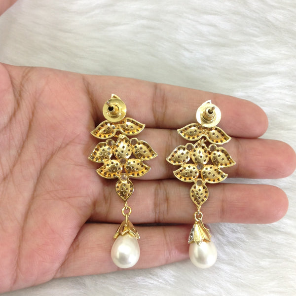 White and Gold Tripartite Pearl Dangler Earrings