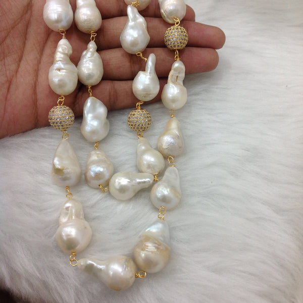 Dazzling Baroques Necklace