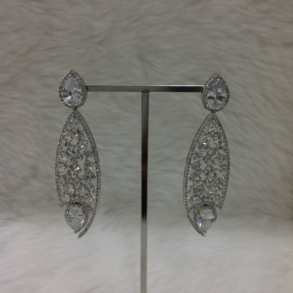 Splended Zirconia Long Earrings
