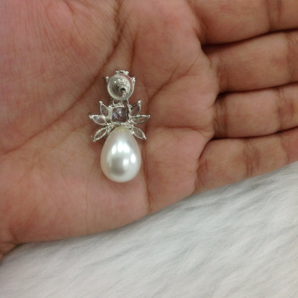 Elegant Rich Pearl With Crystal Earrings