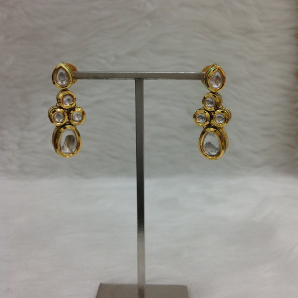 Spherical Oval Beautiful Kundan Choker Necklace Set