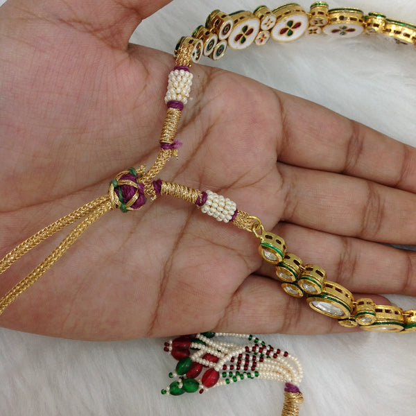 Spherical Oval Beautiful Kundan Choker Necklace Set