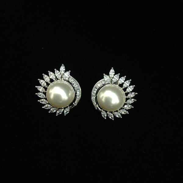 Pleasing Pearl In Crystal Stud Earrings