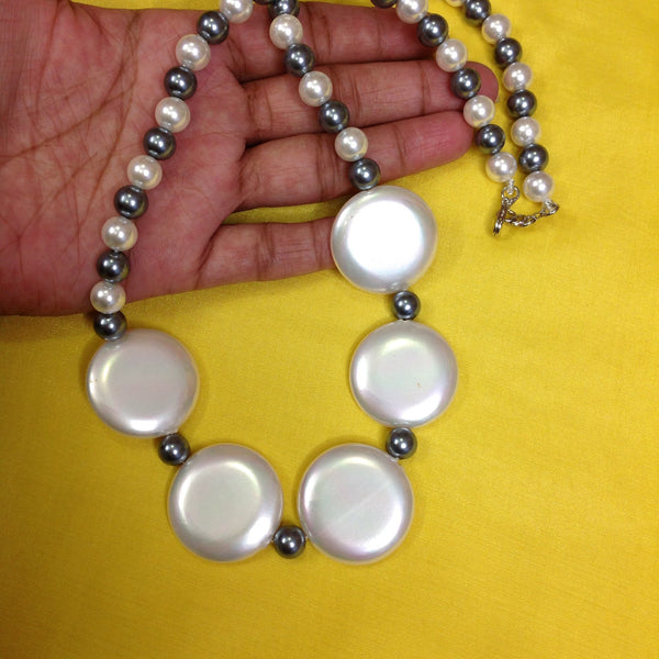 Artisanal Silver Shell Pearls Necklace