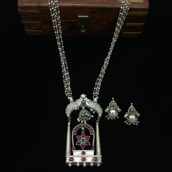 Silver Swing Necklace Set