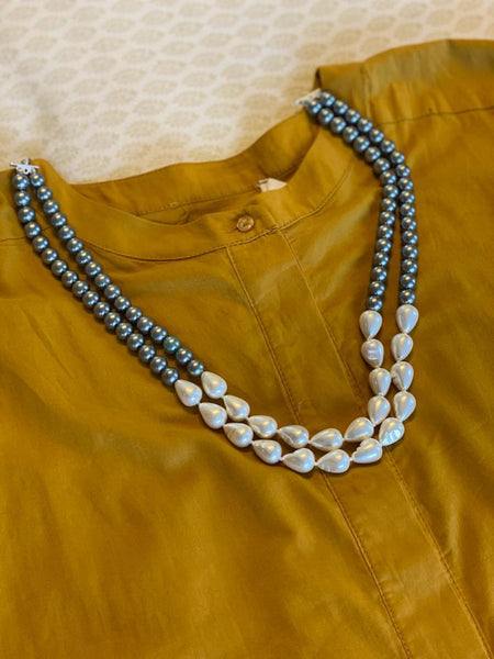 Droplets of Serene White and Silver Pearls Necklace